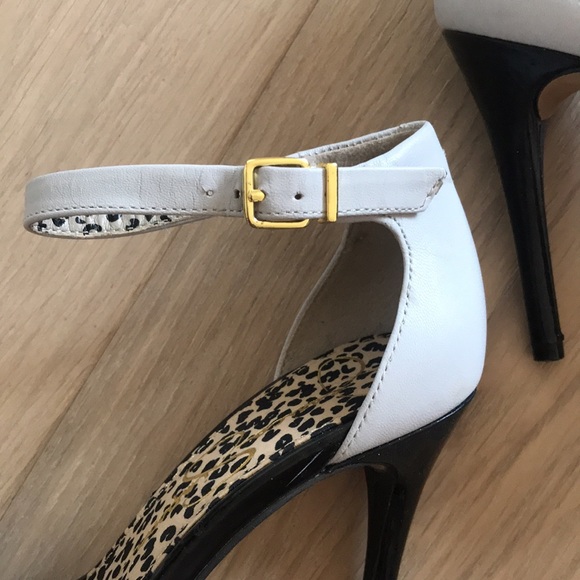 Jessica Simpson Sandals - Picture 3 of 9